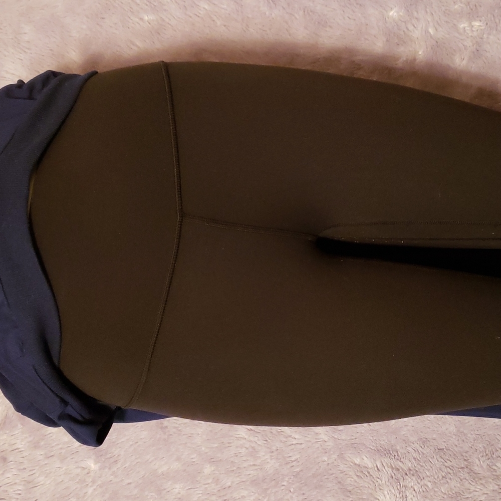 LULULEMON BLACK ALIGN PANTS